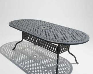 Cast Aluminum Outdoor Dining Set with Lattice Design second image