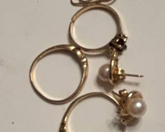 k and k Gold Pearl and Diamond Accent Jewelry