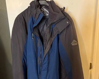 ZeroXposur in Ski Jacket third image