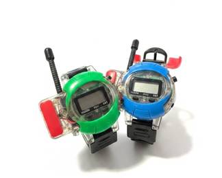 Discovery Channel Kids Binoculars with Playable Discs, Sit Solve Mazes Book, and WalkieTalkie Watches fourth image
