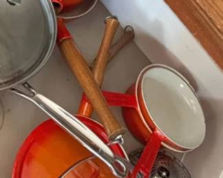 Descoware Enameled Cast Iron Dutch Oven Set third image