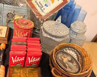 Velvet Tobacco Tins