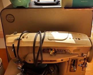 Singer Sewing Machine