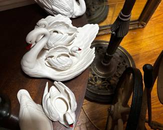 Goebel Swans