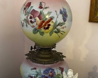 "Pansy" Gone with the Wind Lamp