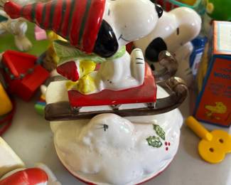 Vintage Musical Snoopy!