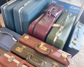 Vintage Samsonite Luggage Set
