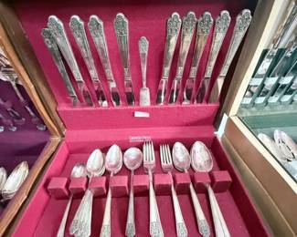 International Silver Prelude Silver Flatware Set