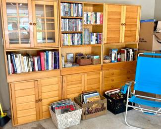 Free Standing Book Shelf/Cabinet