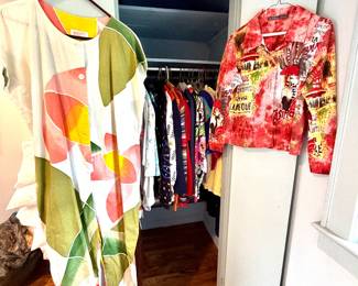 Woman's Clothing