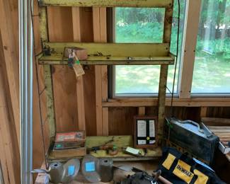 Misc. Tools and Oil  Filter display
