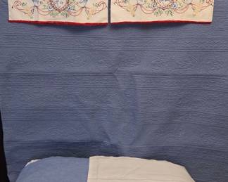 Quilted Bedspread, Hand Stitched Pillow Cases, Pillow Shams