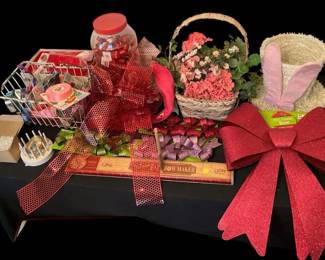 Numerous Holiday Ribbons Bows