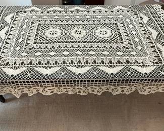 Gorgeous 80x52 Delicate Crocheted Tablecloth