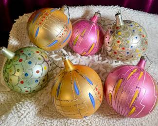 Set Of 6 Jumbo Rare Christmas Ornaments In Original Box