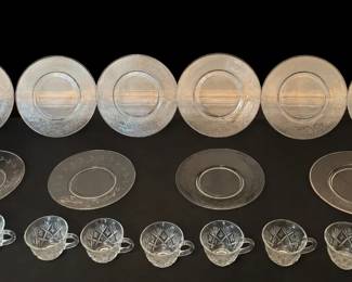 Dining Room Glass Plates Cups