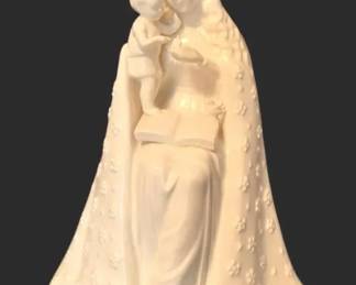 Hummel Madonna And Child Porcelain Statue