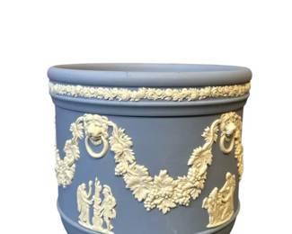 Pristine Wedgwood Blue Jasperware Cachepot Neoclassical Lion Mask Garland Relief