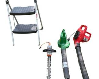 4Piece Yard Care Lot Step Ladder, Hedge Trimmer, and 2 Leaf Blowers