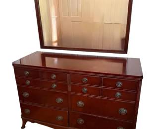 Vintage Mahogany 8 Drawer Chest With Matching Mirror