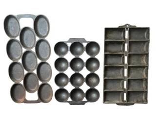Lot Of 3 Vintage Cast Iron Baking Pans Oval Gem, Golf Ball French Roll
