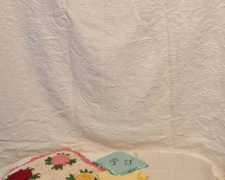 Bates Queen Elizabeth Bedspread, Crochet Pillow Cover And Handkerchiefs