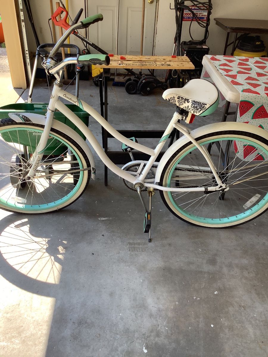 women's beach cruiser