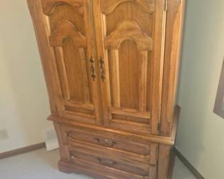 Burlington House dresser with drawers and shelving