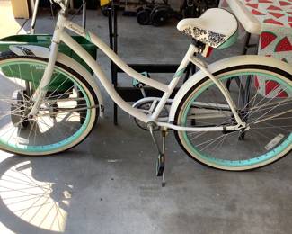women's beach cruiser