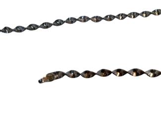 Vintage sterling twisted ribbon chain necklace