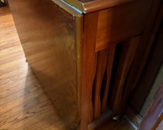 Rural Area Blue Moon Estate Sale w/ Vintage, Furniture & Art