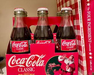 1996 Santa Coca-Cola bottles