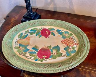 Round platter