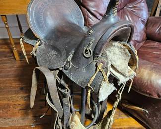 Saddle
