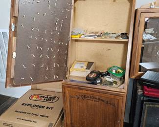 Large Case Knives Display Cabinet