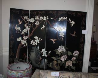 Double sided screen 