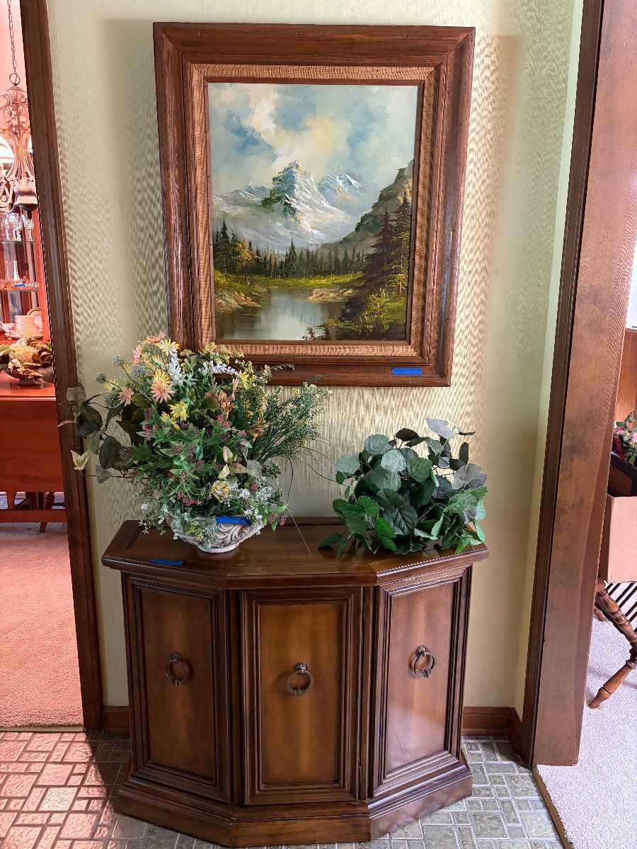 Decorative florals, front entry table, Large mountain wall art