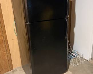 Super clean fridge/freezer