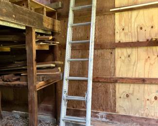 Extra tall ladder