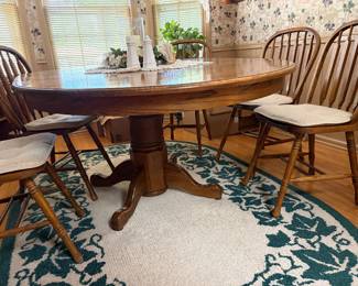 Kitchen dining table with 6 chairs, floral rug