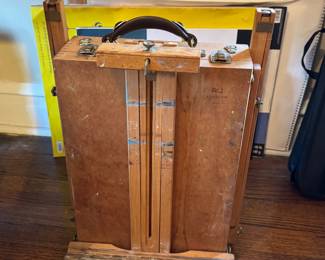 Portable artist's field easel "French easel Jullian Paris $400