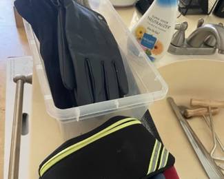 Men's gloves