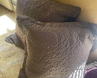 Decorative pillows