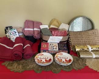 Placemats, Napkins,'Grateful' Plates