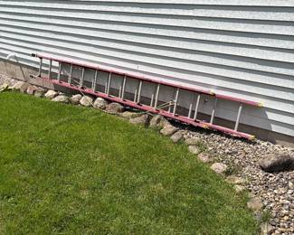 20 foot fiberglass extension ladder