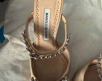 Beautiful Manolo Blahnik Heels Rhinestone