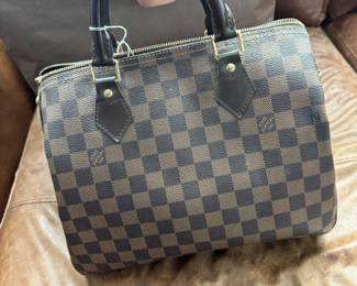 Louis Vuitton Damier Bag Authentic
