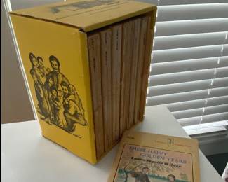Vintage Little House paperback boxed set