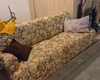 Vintage Simmons Hide-A-Bed Floral Sleeper Sofa Mid Century Convertible Couch