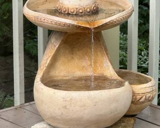 Southwestern Sombrero Outdoor Water Fountain Garden Patio Resin Fountain